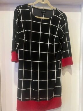 Enfocus Petite Black White Red Grid Pattern Shift Dress